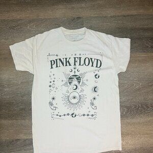 Pink Floyd Off-White Graphic T-Shirt - Green Lettering - Size M